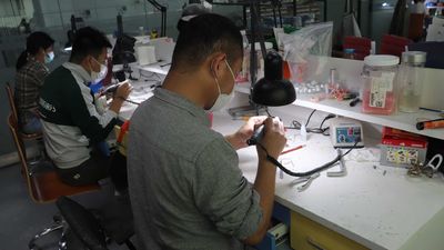 Standard Dental Lab Co., Limited lini produksi pabrikan