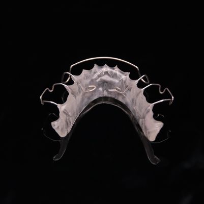 Estetika dan Penyesuaian Halley Retainer Perfect Fit Jerman Ortho Gigi