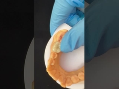 Kekuatan Emax Keramik Veneers Crown dengan ketahanan noda / biokompatibilitas yang sangat baik